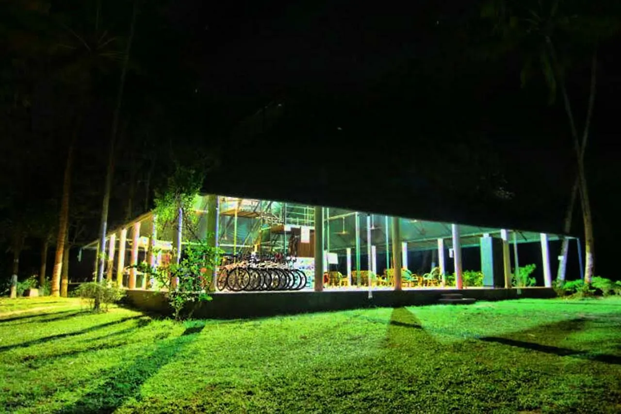 Resort Amritara Riverside Camp Thattakad